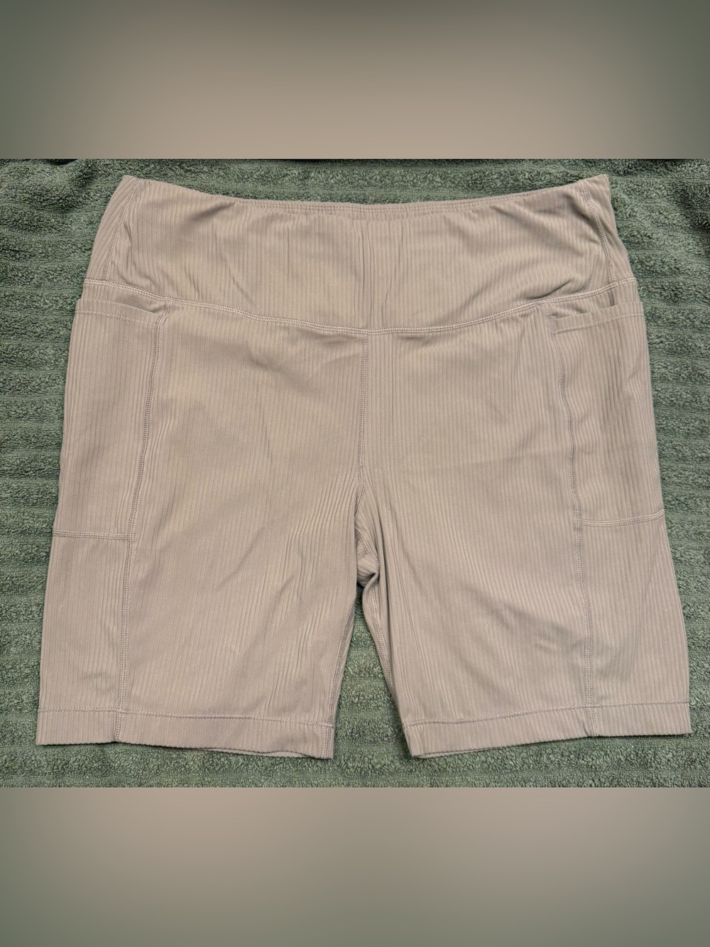 Mondetta Ribbed High-Waist Bike Shorts in Taupe